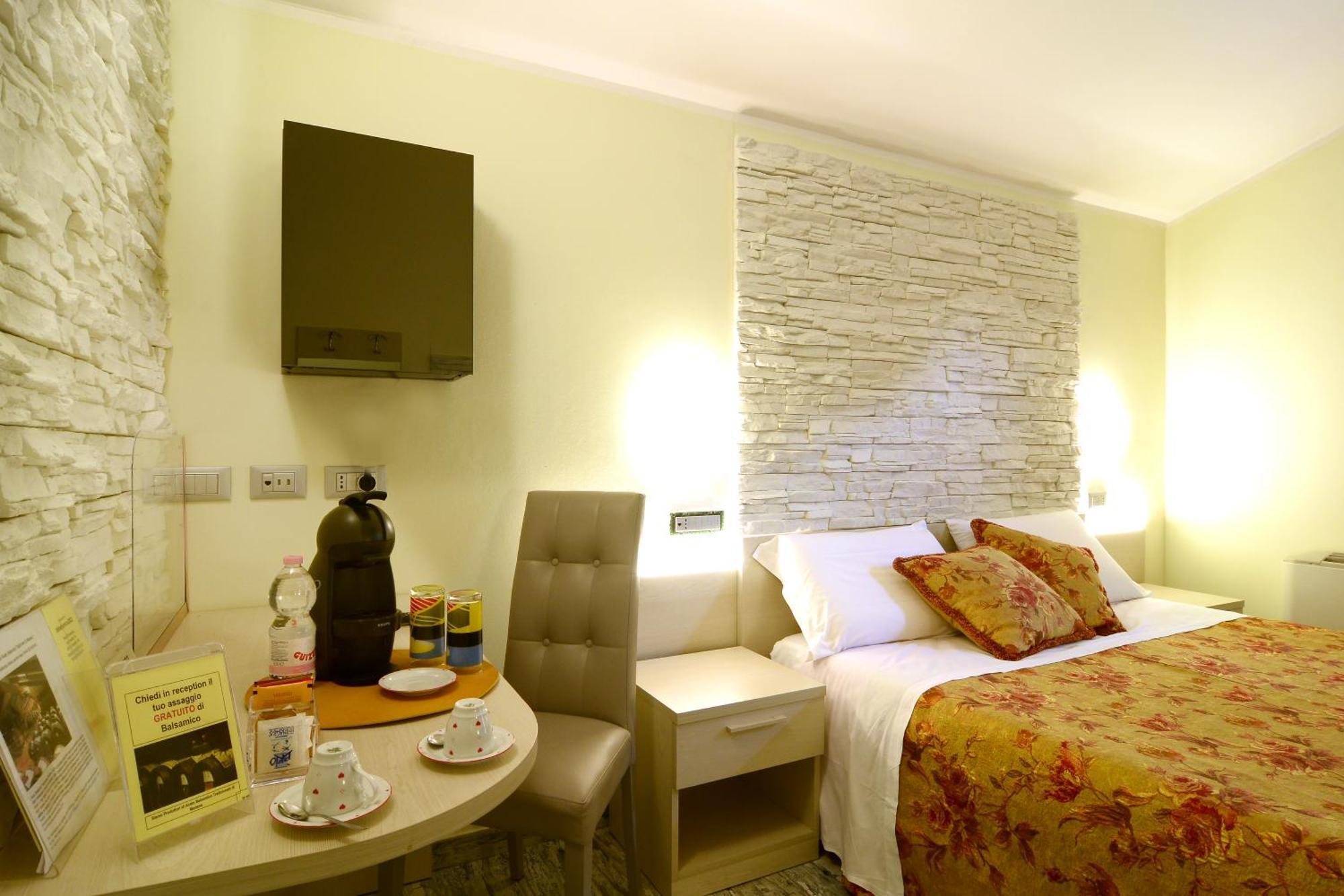 Pidkova Guest house Modena